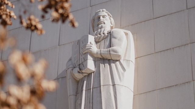 Status of Moses holding the Ten Commandments